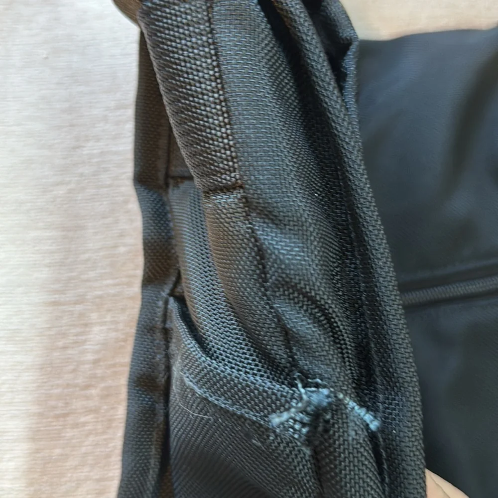 Tumi Made in the USA Crossbody Messenger Bag in Black